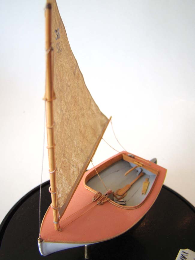 A Scratch Built Miniature BEETLE CATBOAT circa 1921 in 1:48 scale — image 4